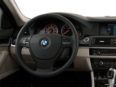2012 BMW 5 Series 550i