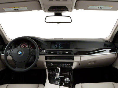 2012 BMW 5 Series 550i