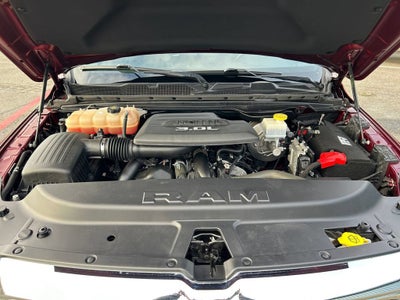 2021 RAM 1500 Big Horn Crew Cab 4x4 5'7" Box