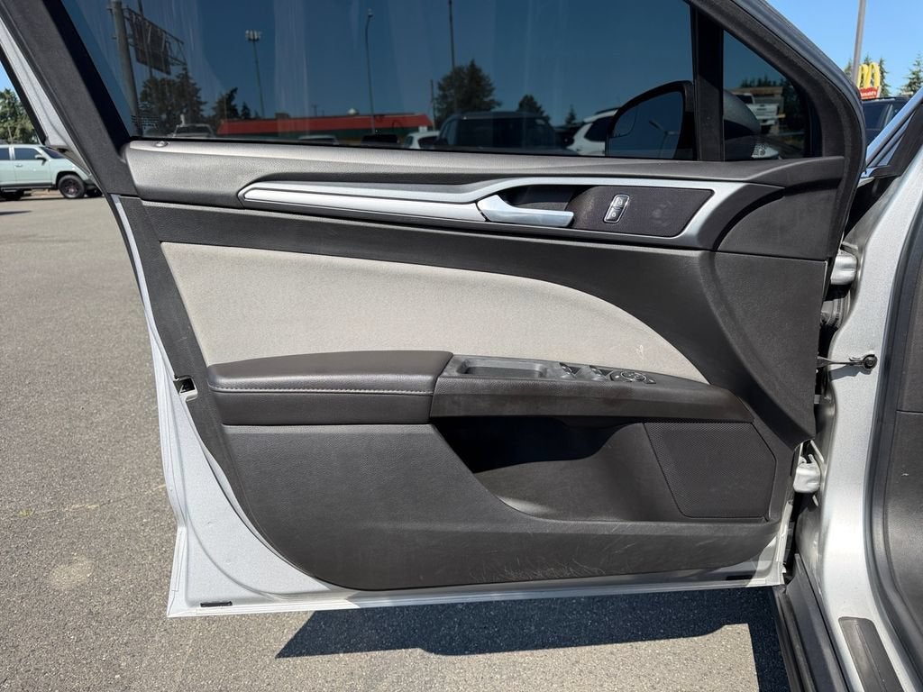 2014 Ford Fusion S
