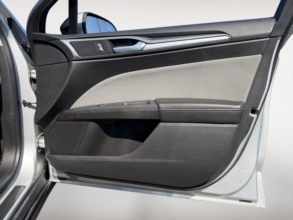 2014 Ford Fusion S