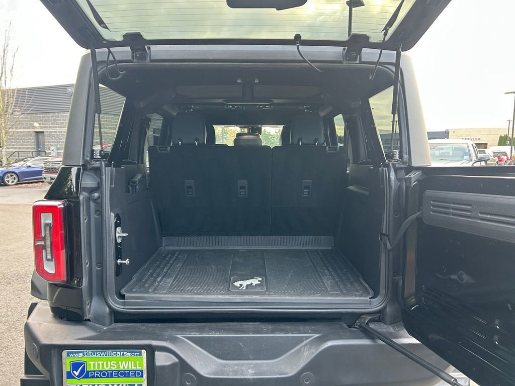 2023 Ford Bronco Base