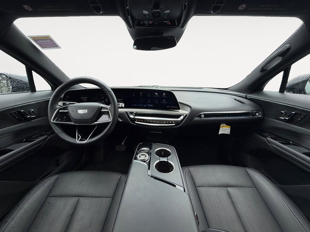2024 Cadillac LYRIQ Sport 1