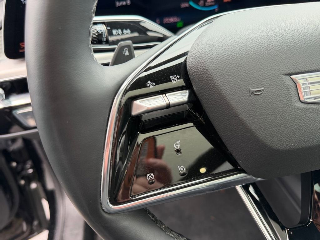 2024 Cadillac LYRIQ Sport 1