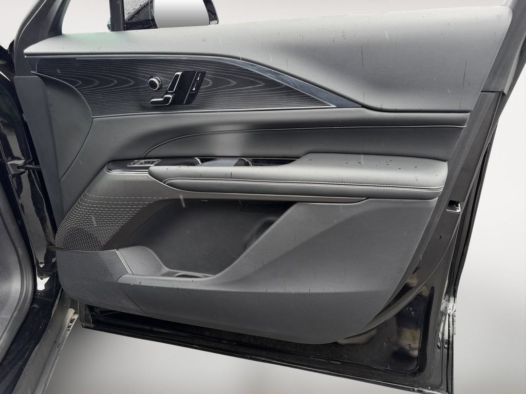 2024 Cadillac LYRIQ Sport 1