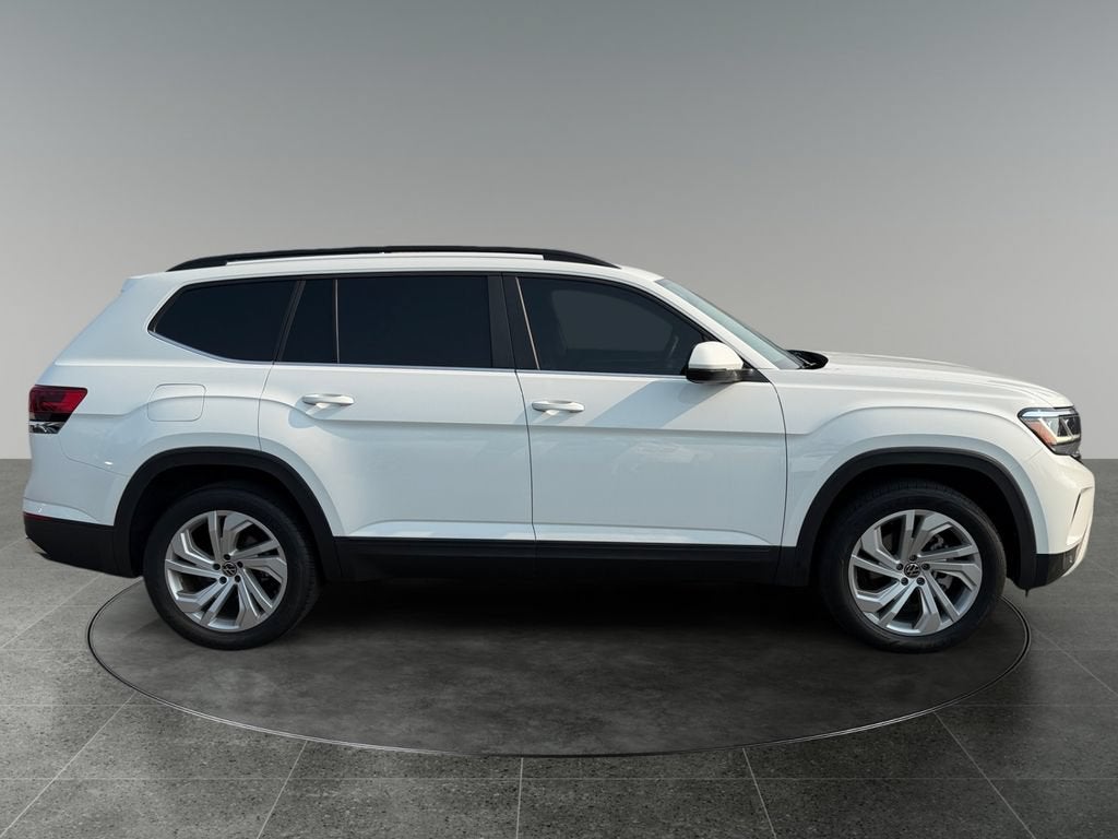 2022 Volkswagen Atlas 3.6L V6 SE w/Technology