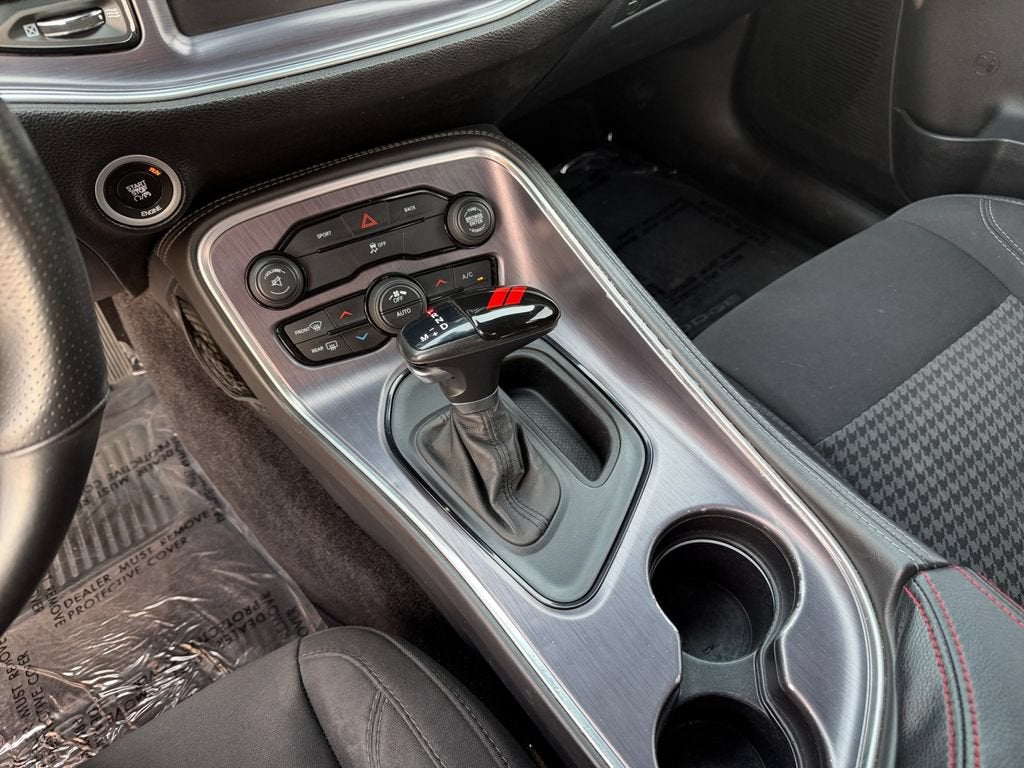 2016 Dodge Challenger SXT