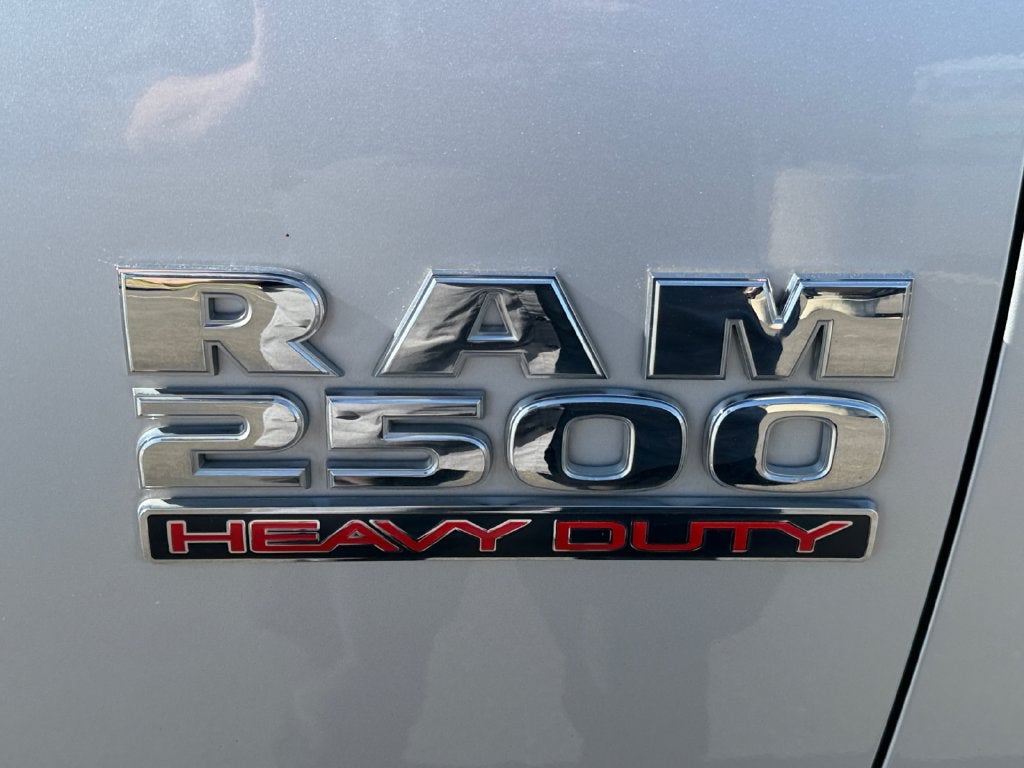2017 RAM 2500 Tradesman Crew Cab 4x4 6'4" Box