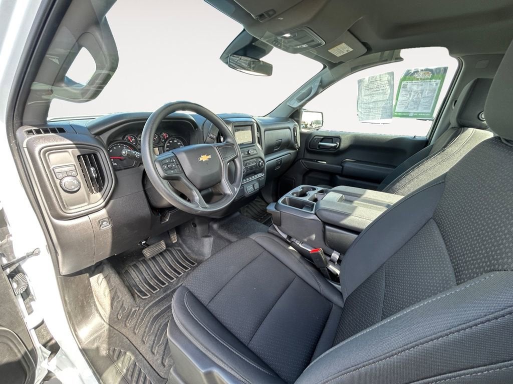 2025 Chevrolet Silverado 1500 WT