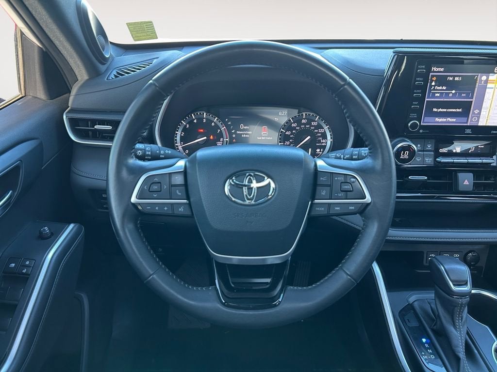 2022 Toyota Highlander XSE
