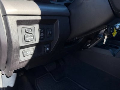 2015 Toyota Tundra 4WD Truck SR5