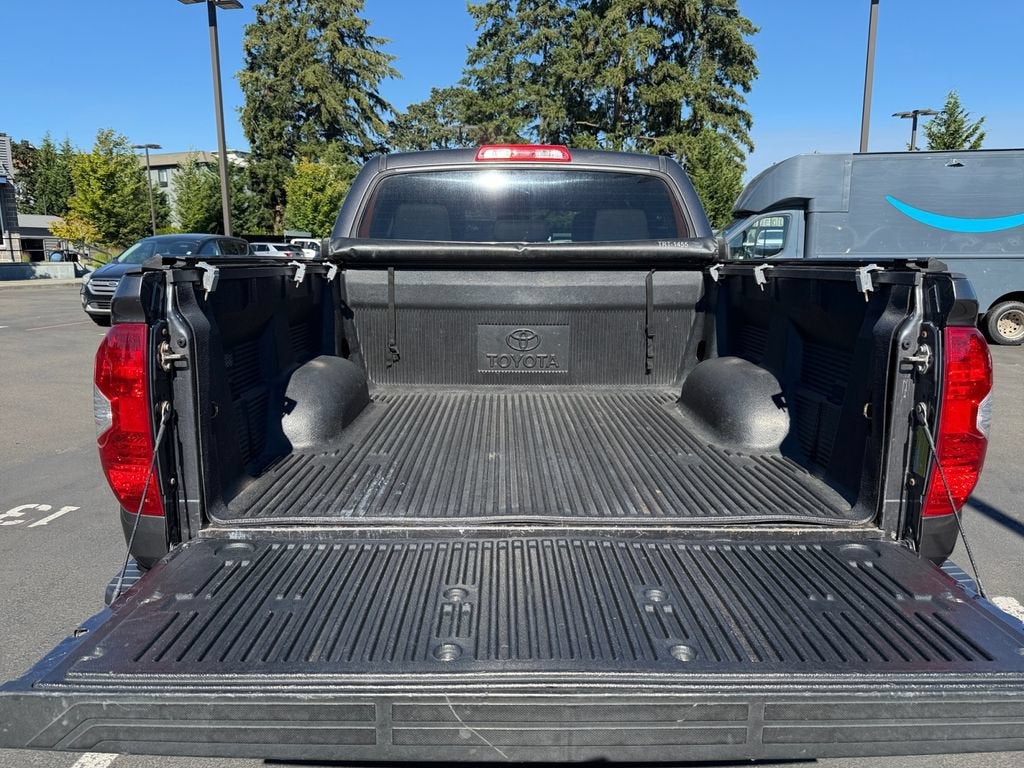2015 Toyota Tundra 4WD Truck SR5