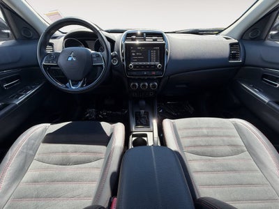 2025 Mitsubishi Outlander Sport S