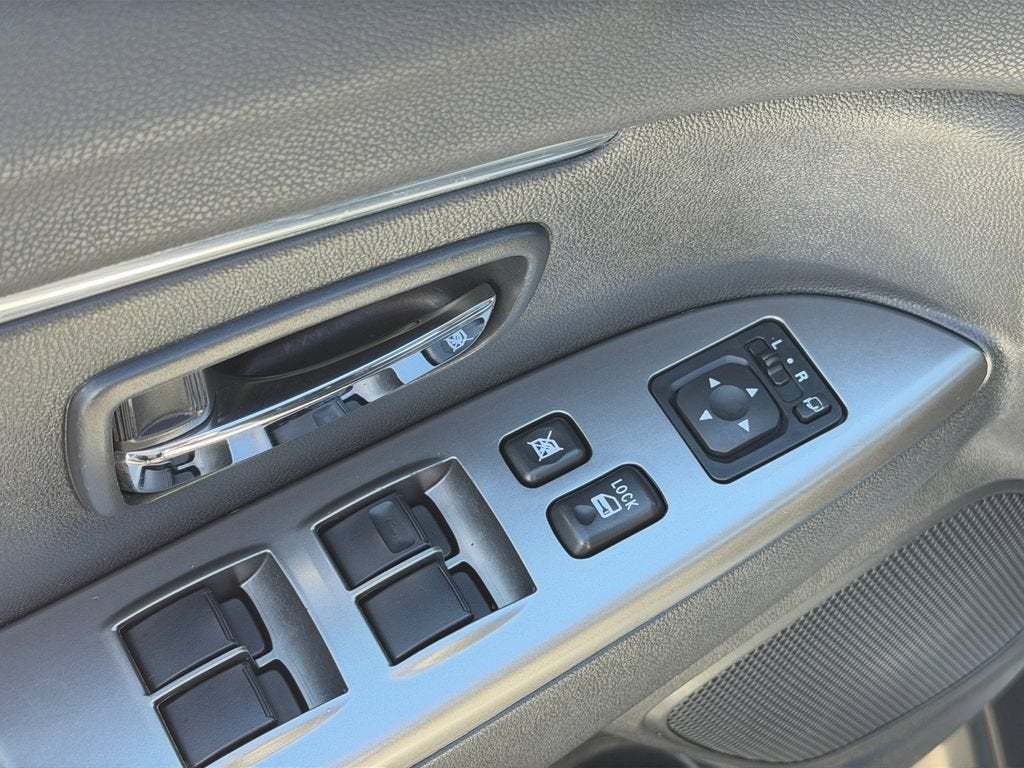 2025 Mitsubishi Outlander Sport S