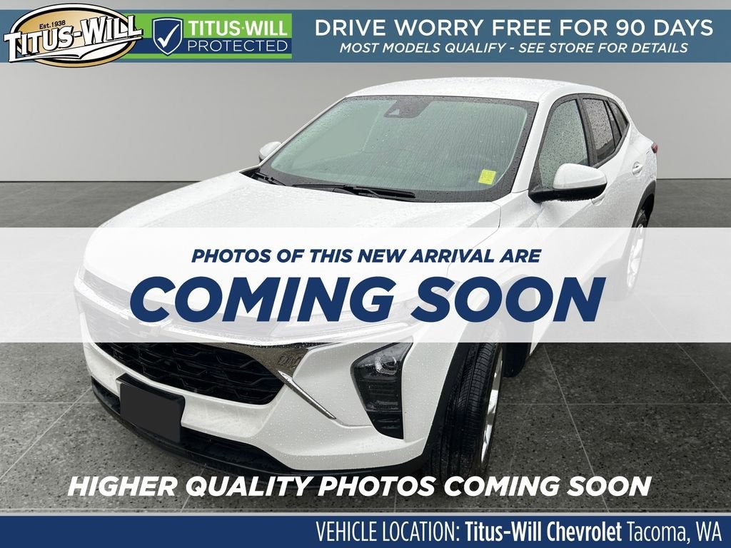 2025 Chevrolet Trax LS