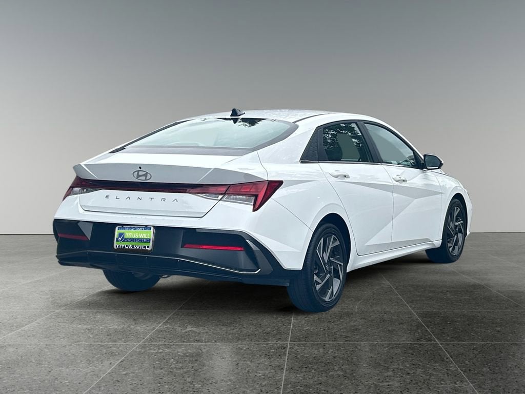 2025 Hyundai ELANTRA SEL Convenience