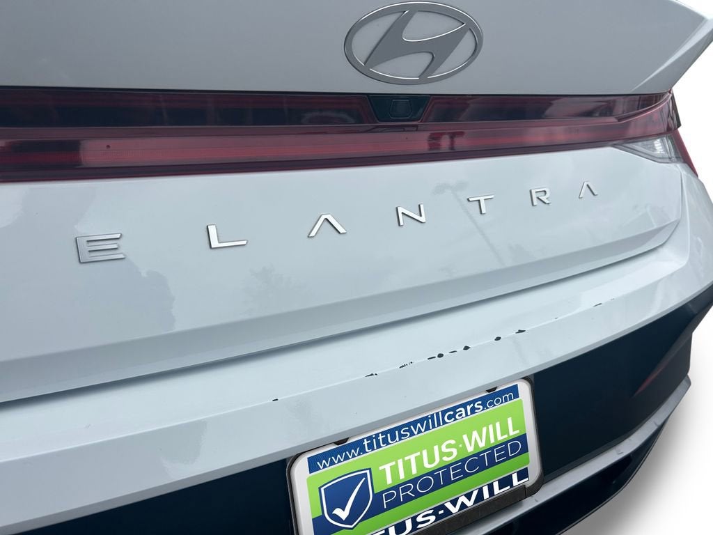 2025 Hyundai ELANTRA SEL Convenience