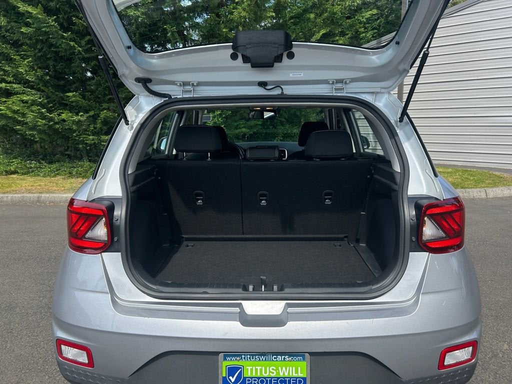 2025 Hyundai VENUE SEL