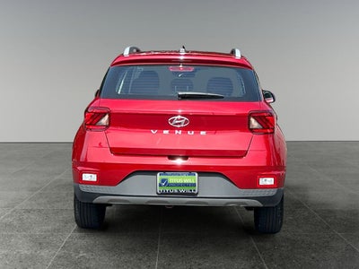 2025 Hyundai VENUE SEL