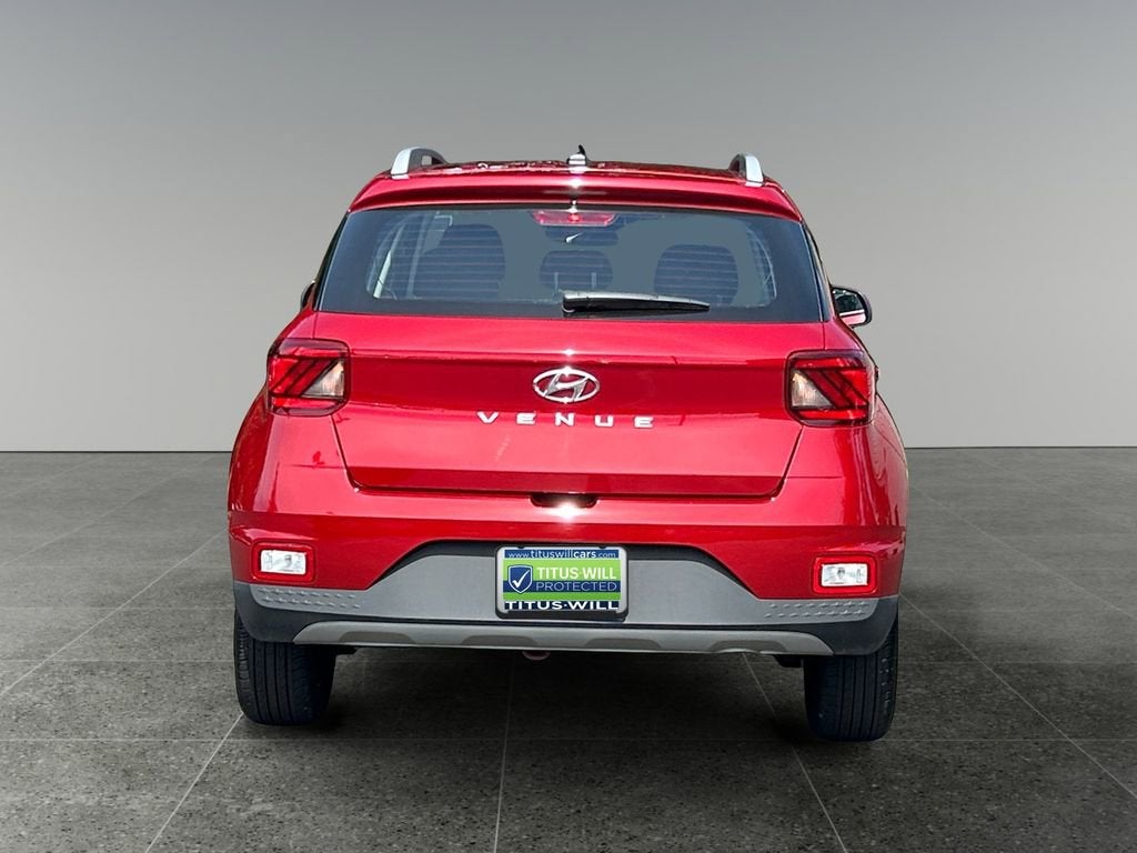 2025 Hyundai VENUE SEL