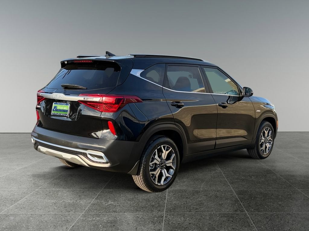 2022 Kia Seltos EX