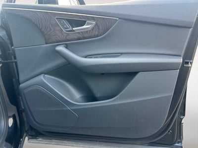 2020 Audi Q7 Premium