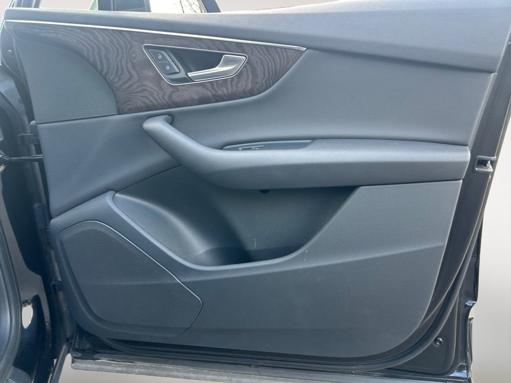 2020 Audi Q7 Premium