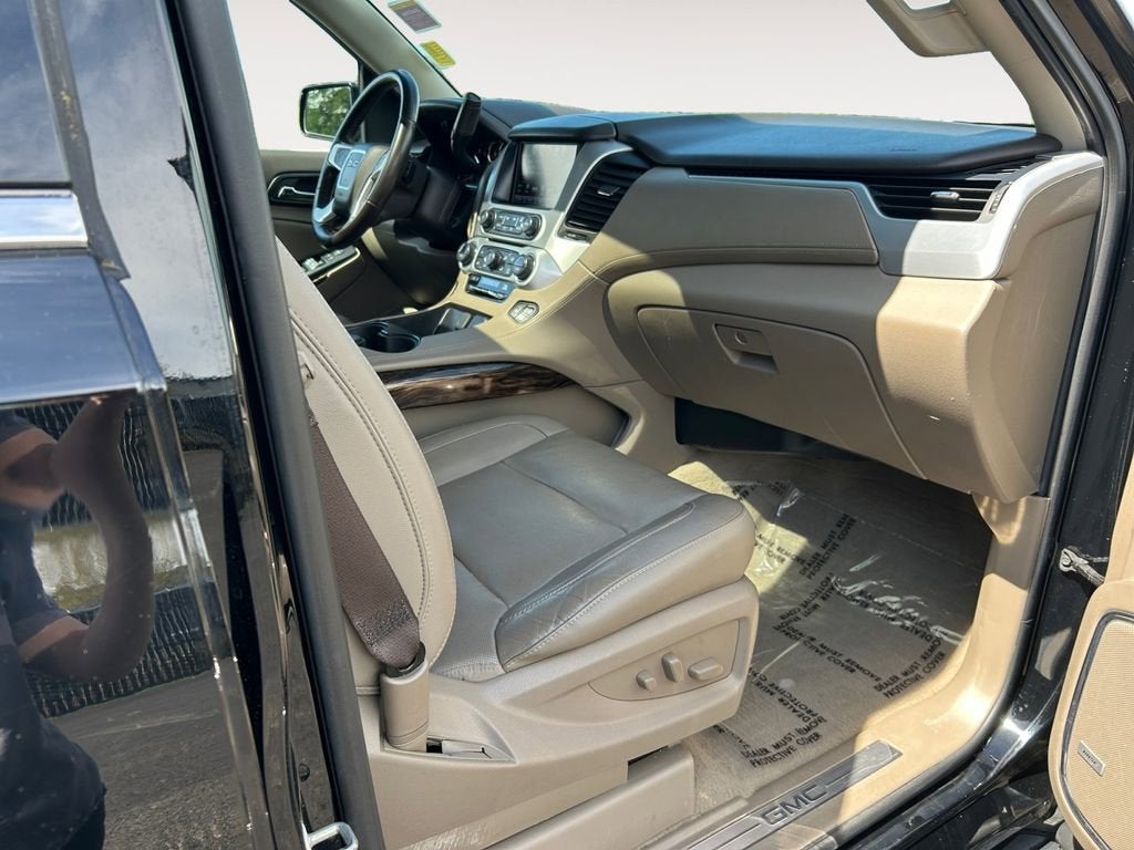 2019 GMC Yukon XL SLT