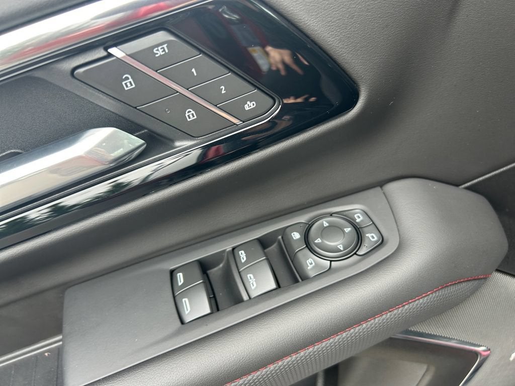 2025 Chevrolet Suburban RST