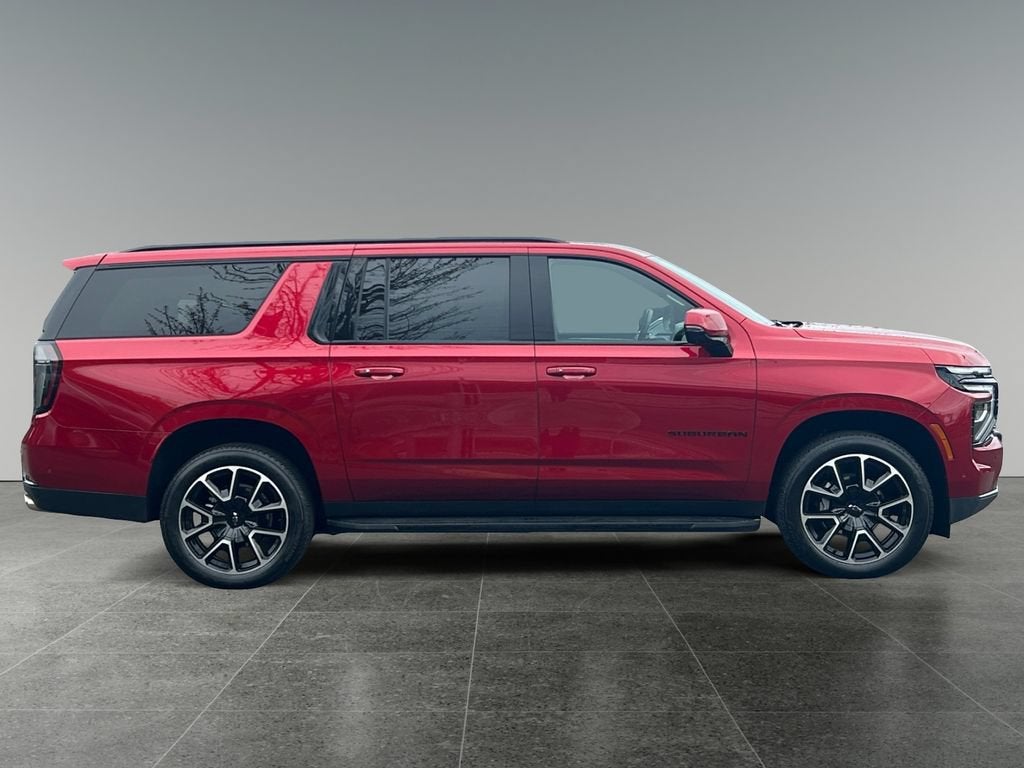2025 Chevrolet Suburban RST