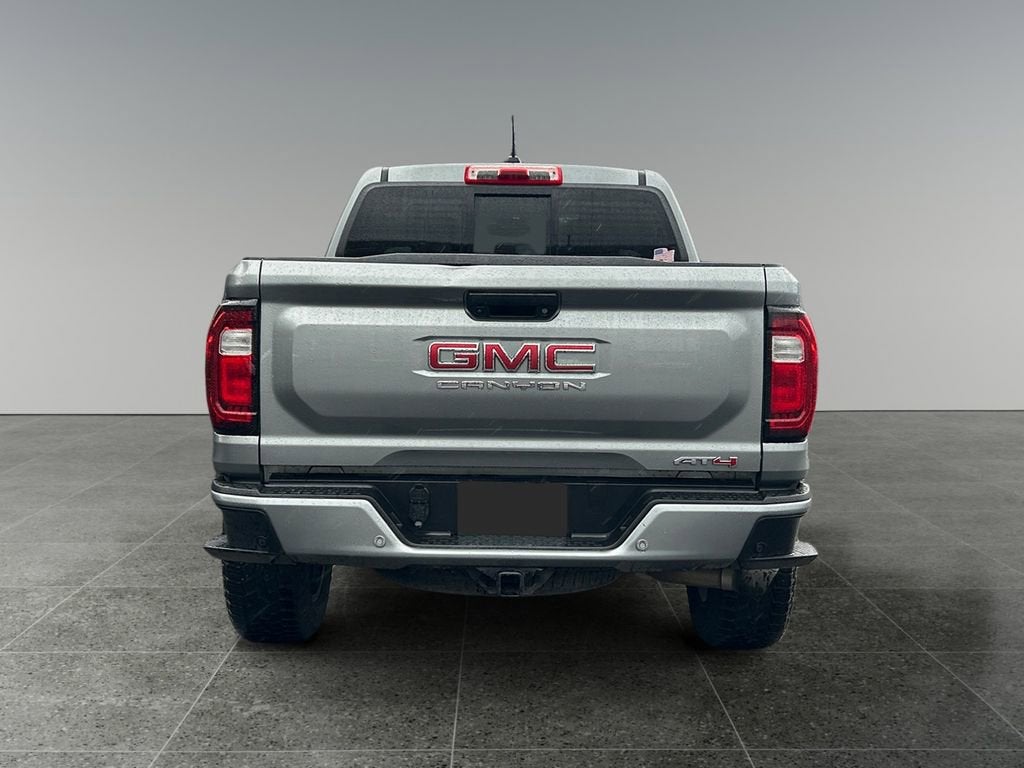 2023 GMC Canyon AT4