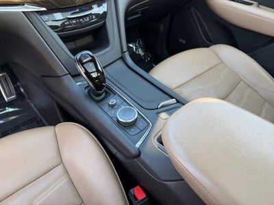 2022 Cadillac XT6 Sport