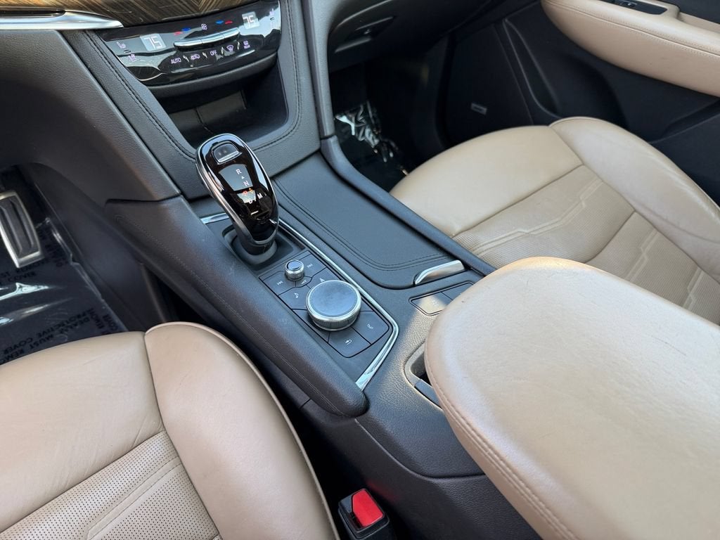 2022 Cadillac XT6 Sport