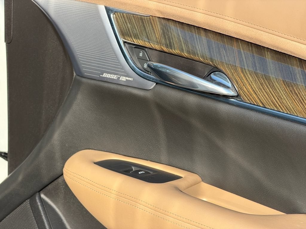 2022 Cadillac XT6 Sport