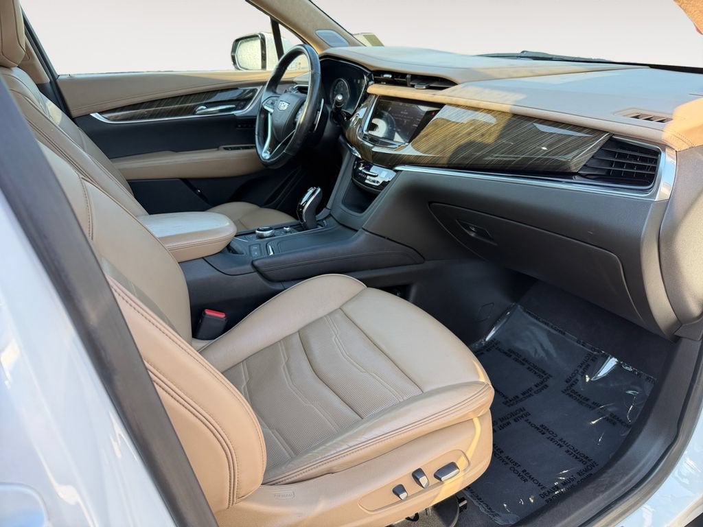 2022 Cadillac XT6 Sport