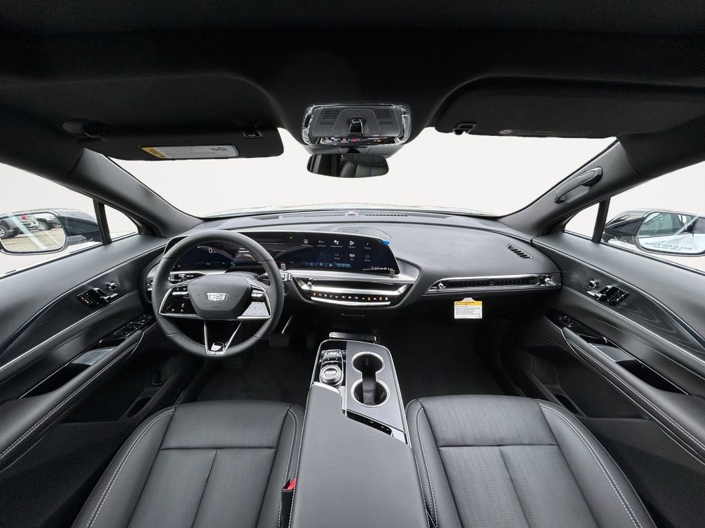 2025 Cadillac LYRIQ Sport 1