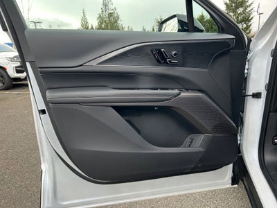 2025 Cadillac LYRIQ Sport 1