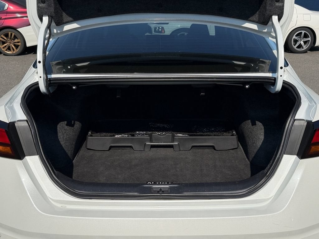 2025 Nissan Altima SR AWD