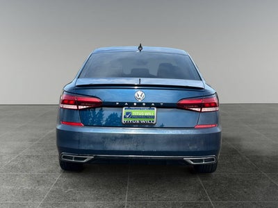2021 Volkswagen Passat 2.0T R-Line