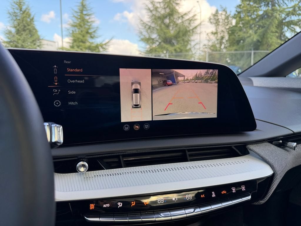 2025 Cadillac OPTIQ Sport 2
