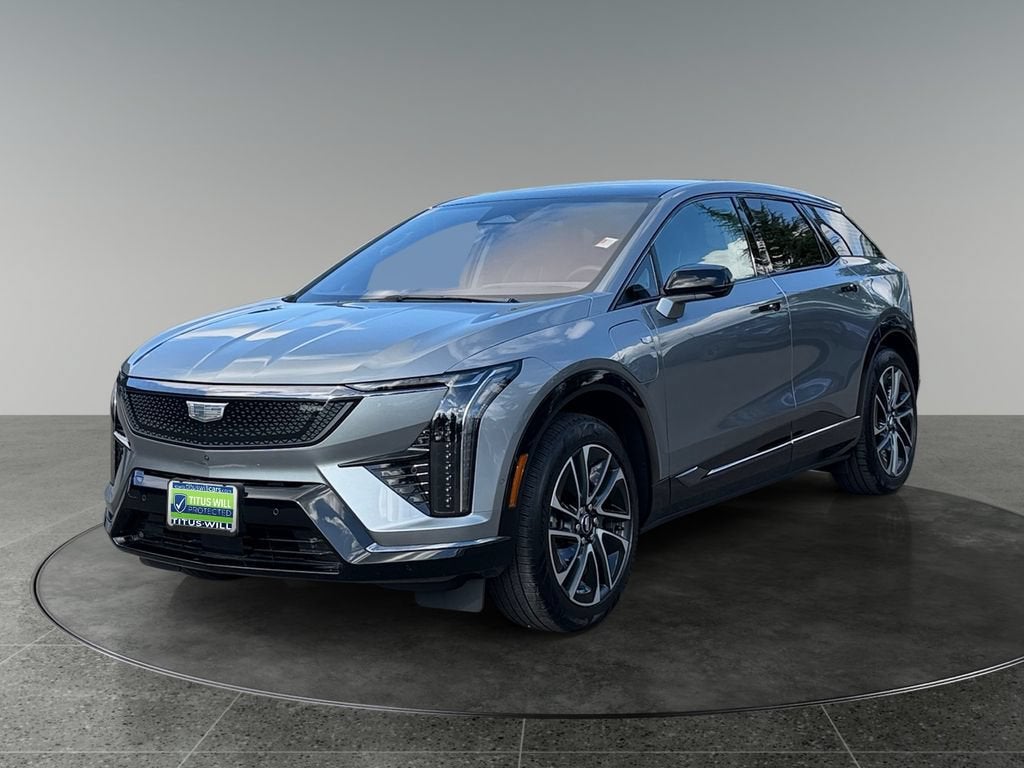 2025 Cadillac OPTIQ Sport 2