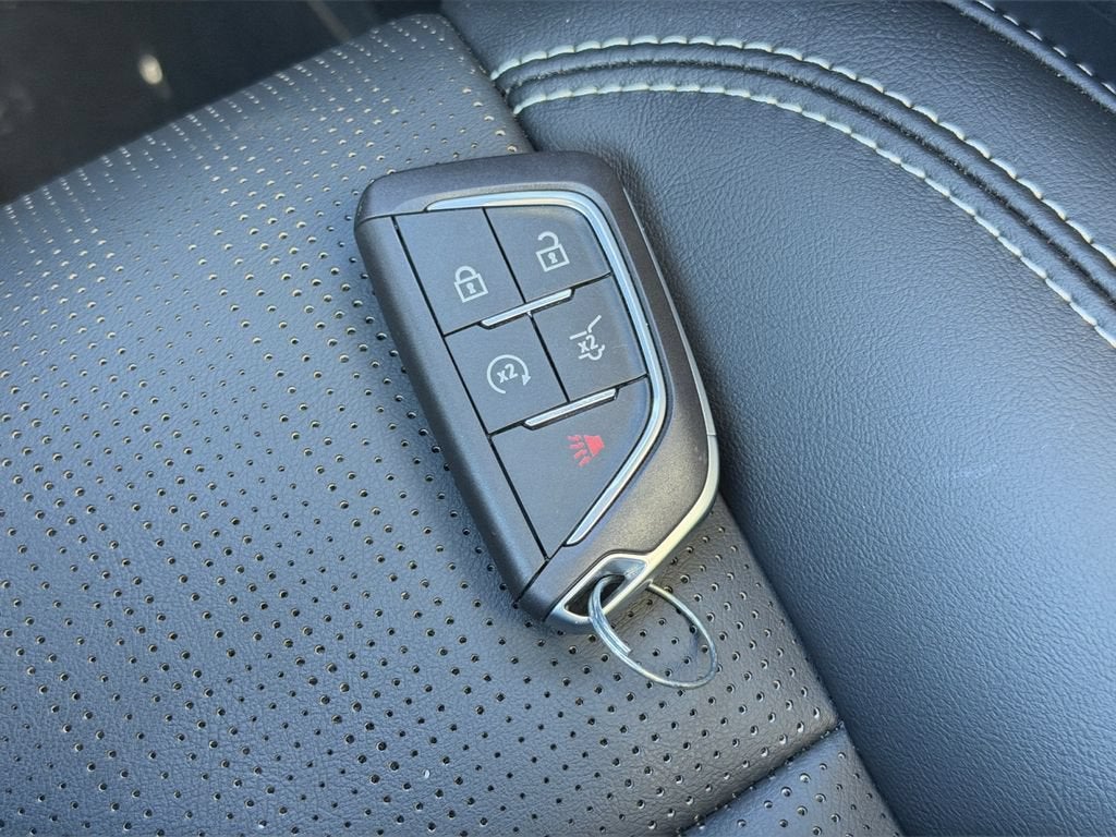 2025 Cadillac OPTIQ Sport 2