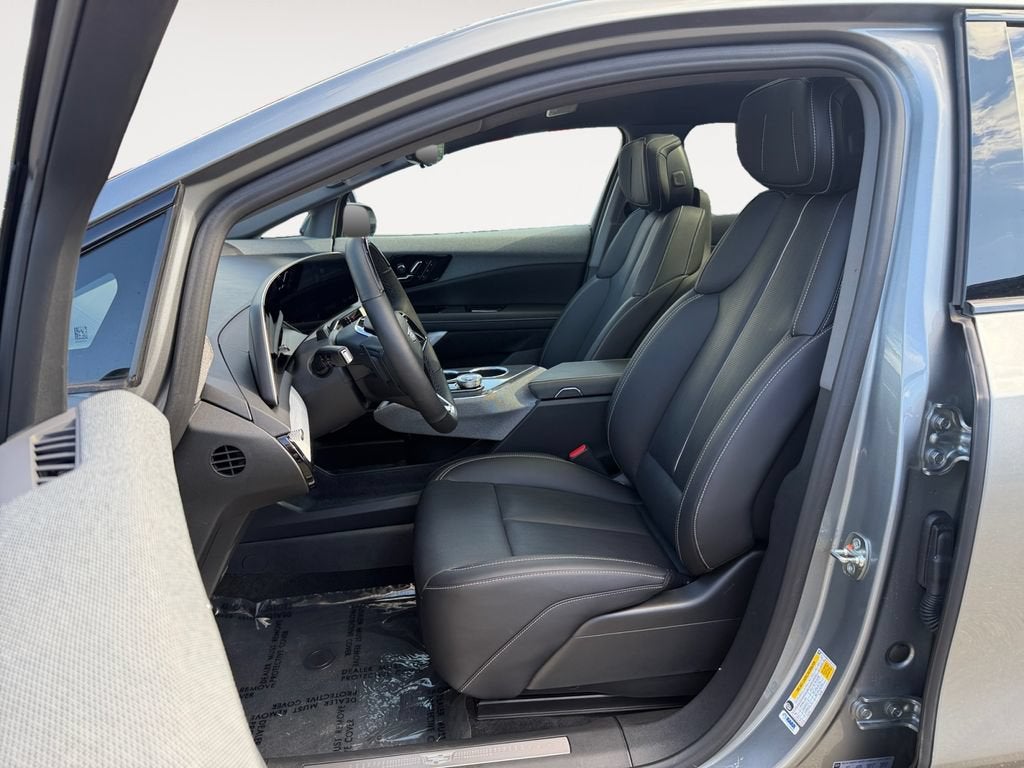 2025 Cadillac OPTIQ Sport 2