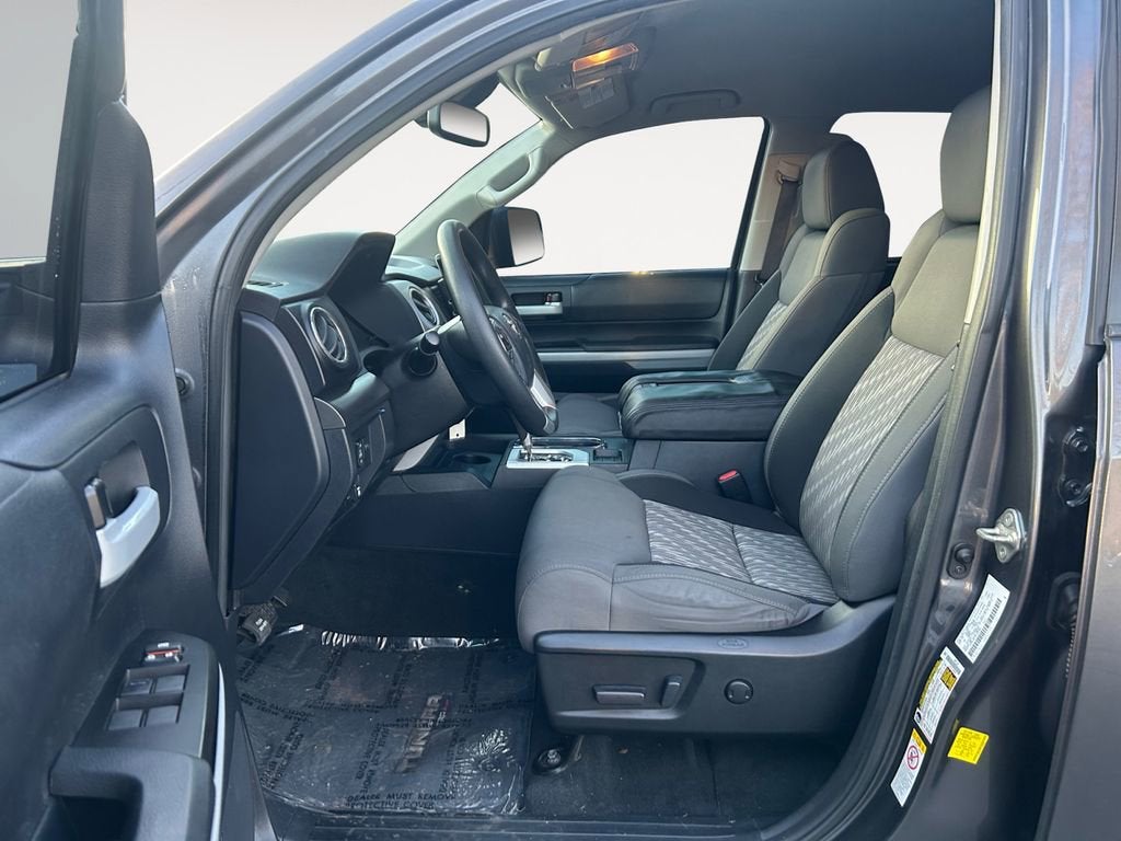 2019 Toyota Tundra 4WD SR5