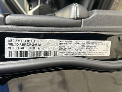 2023 Jeep Grand Cherokee Laredo