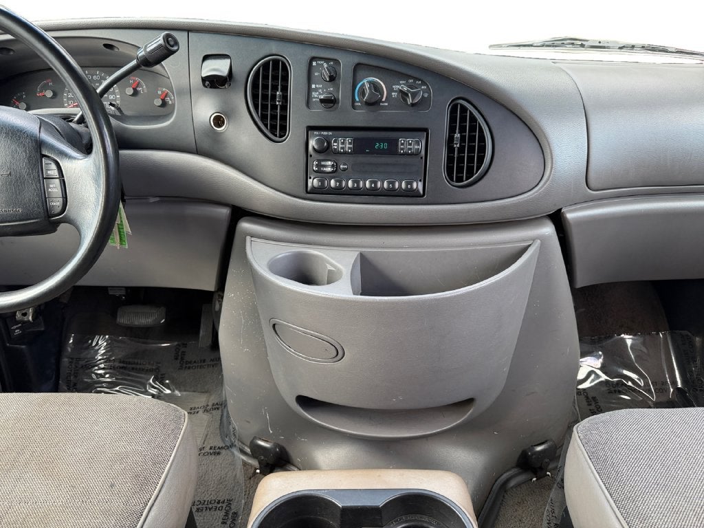 1997 Ford E-150 XL