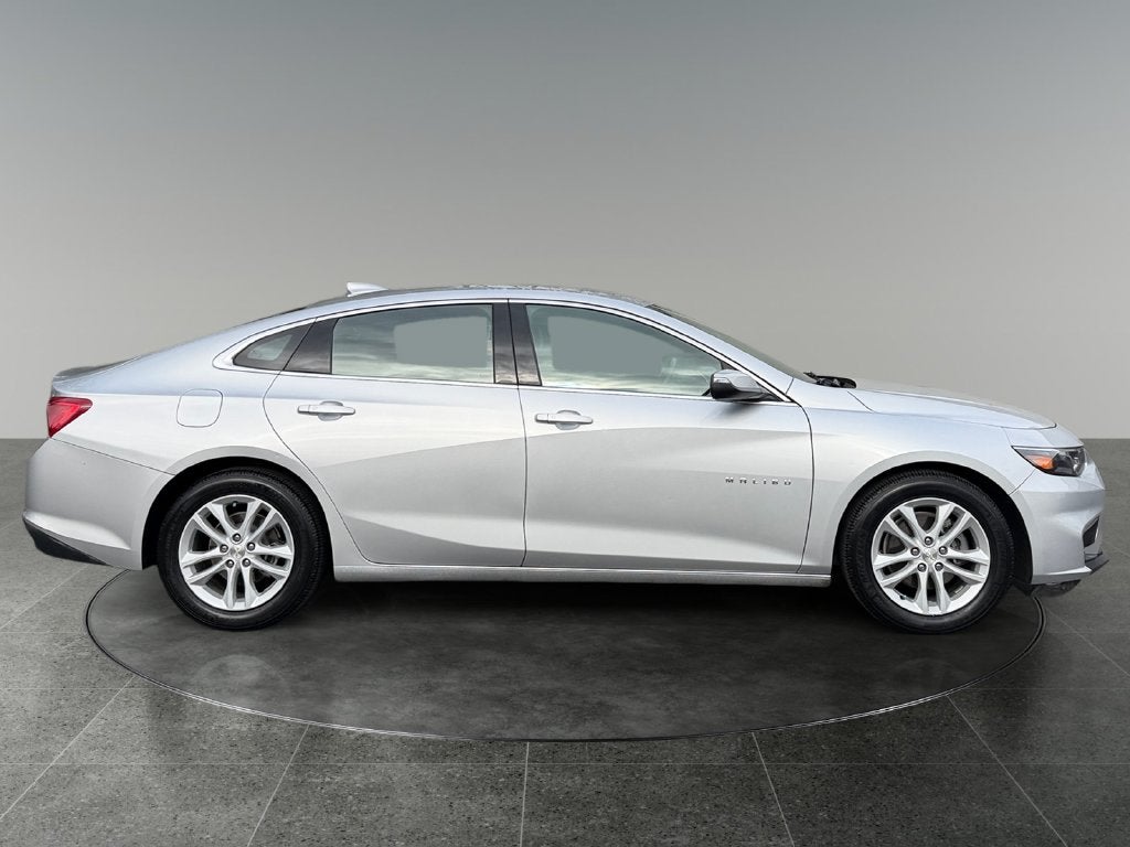 2017 Chevrolet Malibu LT 1LT