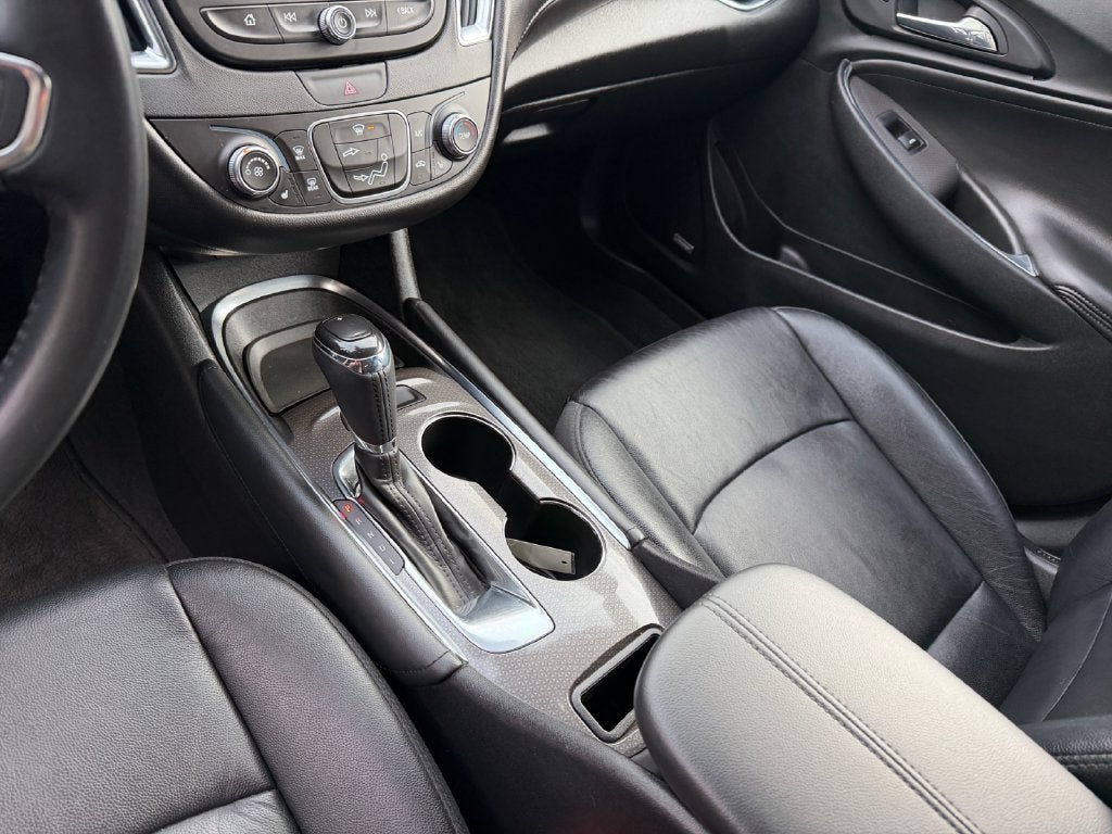 2017 Chevrolet Malibu LT 1LT