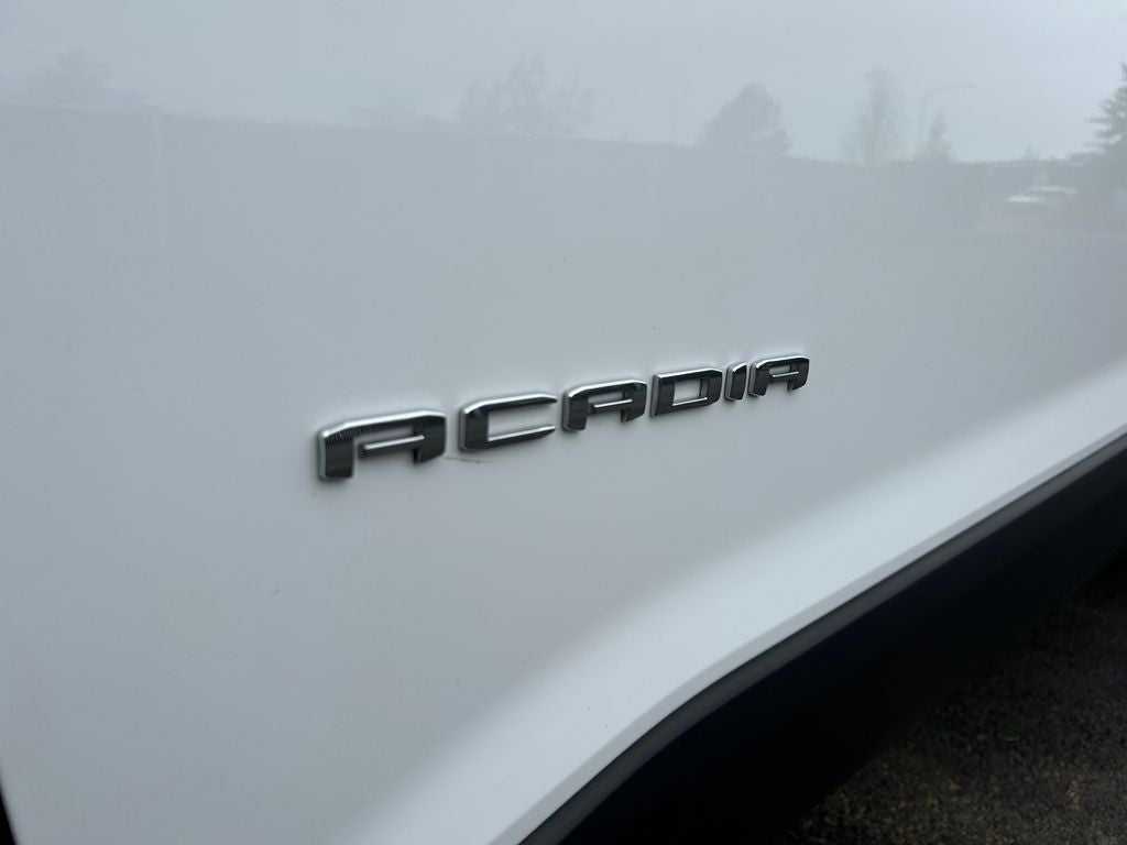 2022 GMC Acadia SLE