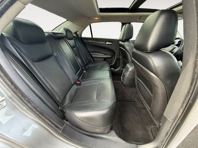 2016 Chrysler 300 C